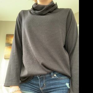 Long sleeve turtleneck sweater